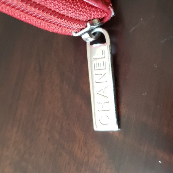 CHANEL TIMELESS CC ZIP AROUND CAVIAR LEATHER WALLET - Picture 4 of 11